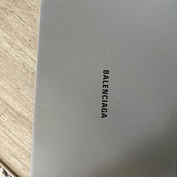 Balenciaga track sneakers - Picture 8 of 8